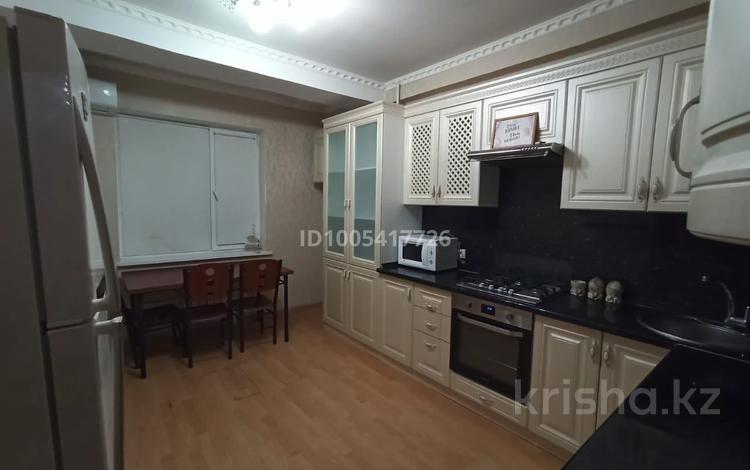 2-комнатная квартира · 71 м² · 4/5 этаж, мкр Нурсая 78/1 за 210 000 ₸ в Атырау — фото 13