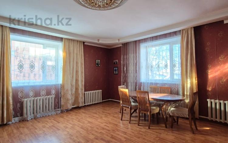 Жеке үй · 7 бөлме · 280 м² · 5 жүзд., Достоевского, бағасы: 85 млн ₸ в Павлодаре — фото 2