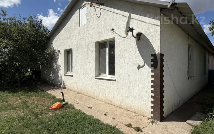 Отдельный дом · 3 комнаты · 80 м² · 8 сот., Селекционная 1 за 20.5 млн ₸ в Уральске — фото 2