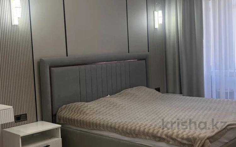 3-бөлмелі пәтер · 87.6 м² · 10/17 қабат, ул. Букетова 3, бағасы: 58 млн ₸ в Караганде, Казыбек би р-н — фото 2