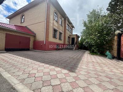 Отдельный дом · 8 комнат · 377 м² · 13 сот., мкр Городской Аэропорт, Аубакирова — улица Жумаша Аубакирова за 150 млн 〒 в Караганде, Казыбек би р-н