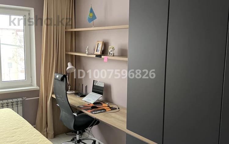 3-комнатная квартира · 69 м² · 5/9 этаж, 10 микрорайон 5 за 24.5 млн ₸ в Аксае — фото 2