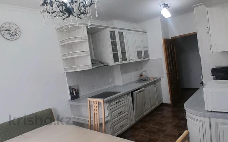 3-комнатная квартира · 96 м² · 6/14 этаж, Сарайшык 5е за 350 000 ₸ в Астане, Есильский р-н — фото 10
