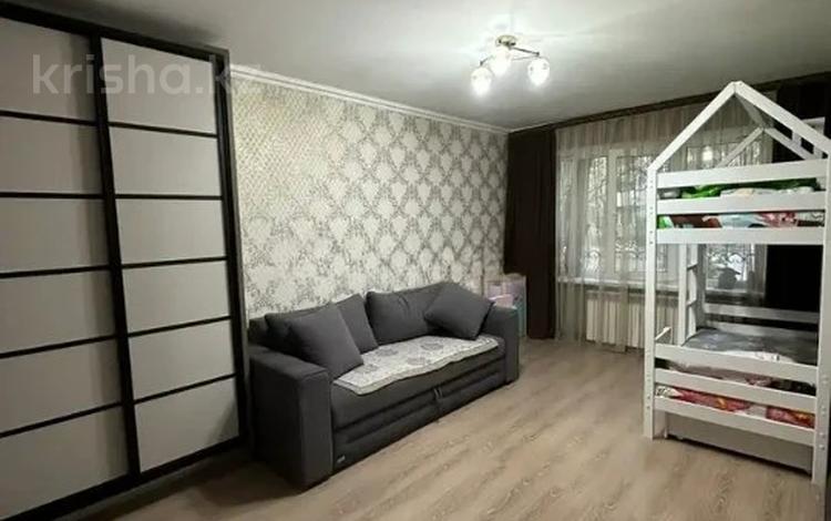 3-бөлмелі пәтер · 67 м² · 2/9 қабат, мкр Самал-1 4 — ⭐Срочно! Квартира с хорошим ремонтом по привлекательной цене!!!!⭐, бағасы: 67 млн ₸ в Алматы, Медеуский р-н — фото 11