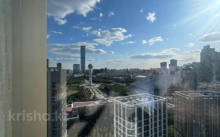 3-комнатная квартира · 81 м² · 22/22 этаж, Сарайшык 34а — ВИД НА БАЙТЕРЕК за 95 млн ₸ в Астане, Есильский р-н — фото 2