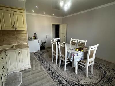 3-комнатная квартира · 84 м² · 3/15 этаж, Толе би 273/5 за 53 млн ₸ в Алматы, Алмалинский р-н