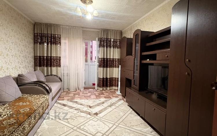 3-бөлмелі пәтер · 60 м² · 2/5 қабат, Нуржау 18, бағасы: 20 млн ₸ в Усть-Каменогорске — фото 9