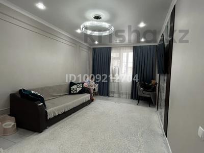 2-бөлмелі пәтер · 65 м² · 2/5 қабат, мкр Арай-2 14, бағасы: 200 000 ₸ в Таразе