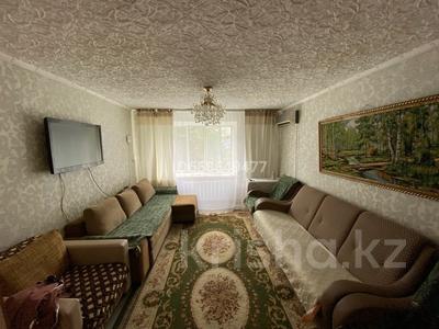 3-комнатная квартира, 70 м², 2/9 этаж посуточно, проспект Шакарима 13 а — Ч.Валиханова за 18 000 〒 в Семее