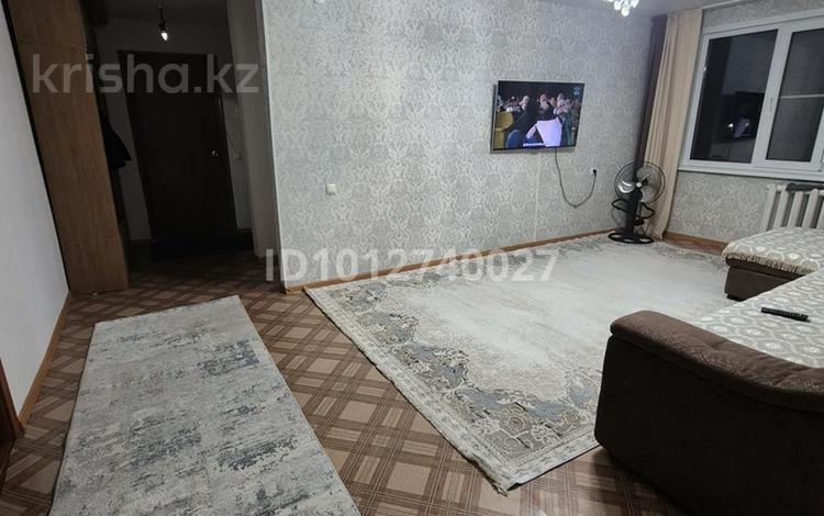 4-комнатная квартира · 82 м² · 4/9 этаж, Казбек Би 24/1 за 38 млн ₸ в Усть-Каменогорске — фото 2