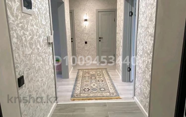 3-бөлмелі пәтер · 63 м² · 5/6 қабат, Щурихина 40, бағасы: 33 млн ₸ в Уральске — фото 2