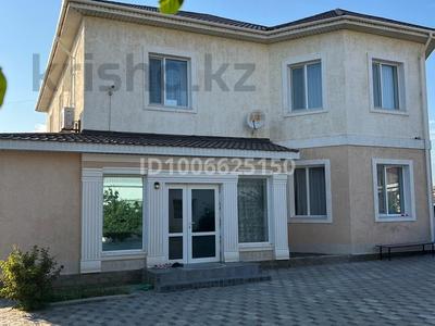 Отдельный дом · 6 комнат · 248 м² · 10 сот., Казиев — 19км за 39 млн ₸ в 
