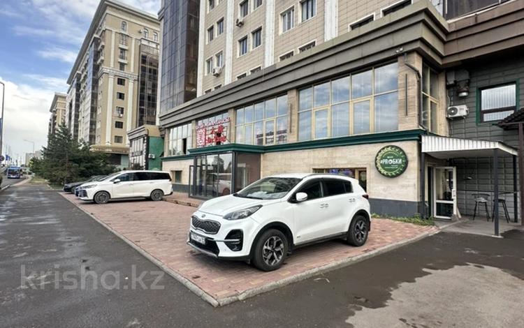 Еркін, қоғамдық тамақтану орны, сұлулық салондары, медорталықтар мен дәріханалар, білім орталықтары, кабинеттер және жұмыс орындары, студиялар · 450 м², бағасы: 3 млн ₸ в Астане, Есильский р-н — фото 2