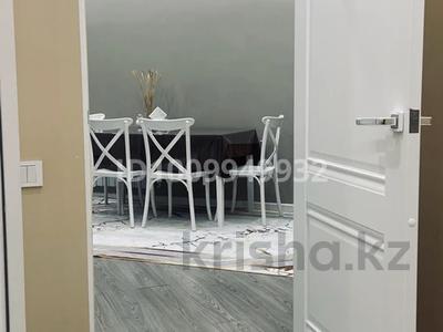 1-бөлмелі пәтер · 43 м² · 4/7 қабат, 17-ш/а. 116, бағасы: 12 000 ₸ в Актау, 17-й мкр