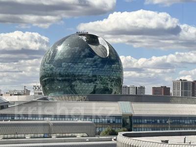 3-комнатная квартира · 104 м² · 8/9 этаж, Мәңгілік Ел 53 — Паркинг в цене за 67.8 млн ₸ в Астане, Есильский р-н