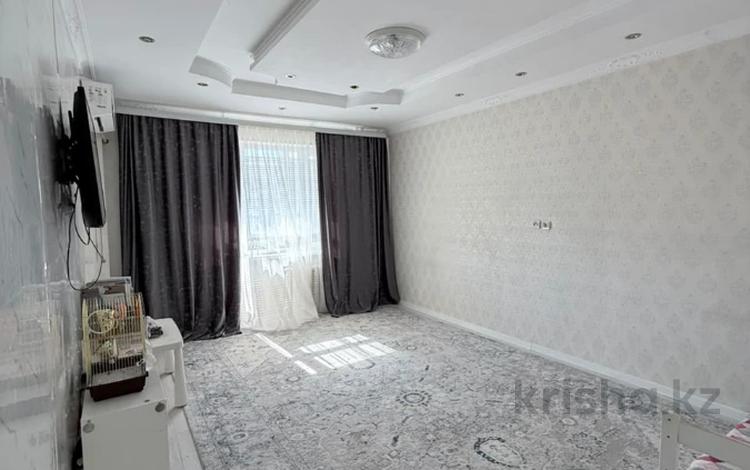 3-бөлмелі пәтер · 76 м² · 6/10 қабат, Юго-Восток ш/а., пр шахтеров, бағасы: 31 млн ₸ в Караганде, Казыбек би р-н — фото 9