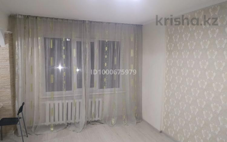 1-комнатная квартира · 33 м² · 2/5 этаж, Новаторов 3/1 за 140 000 ₸ в Усть-Каменогорске — фото 2