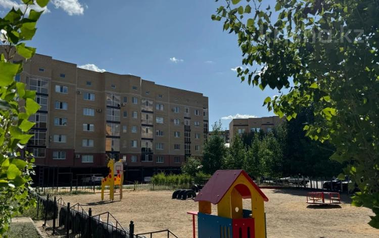 3-бөлмелі пәтер · 109 м² · 5/5 қабат, мкр. Алтын орда, Тауелсиздик 12, бағасы: 38 млн ₸ в Актобе — фото 16