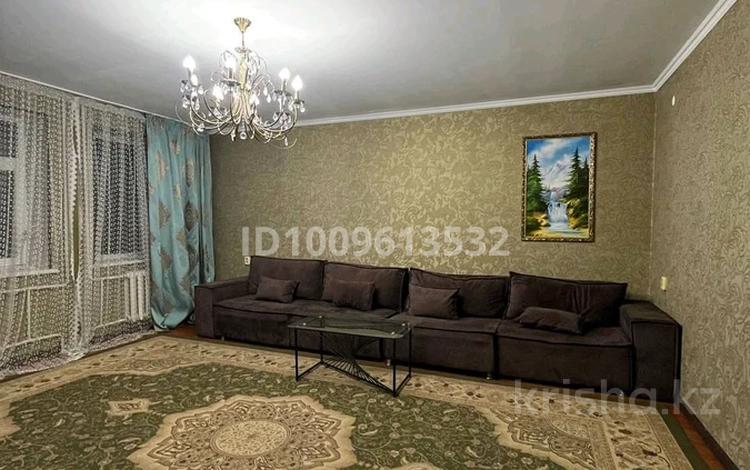 3-бөлмелі пәтер · 86 м² · 4/5 қабат, мкр Нурсат — Возле нородный банк, бағасы: 280 000 ₸ в Шымкенте, Каратауский р-н — фото 2