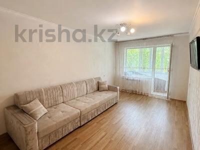 3-комнатная квартира · 62 м² · 2/5 этаж, Сатпаева 12/2 за ~ 25 млн ₸ в Усть-Каменогорске