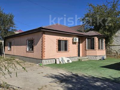 Отдельный дом · 4 комнаты · 130 м², улица Худина 9 — Кулманова за 500 000 〒 в Атырау