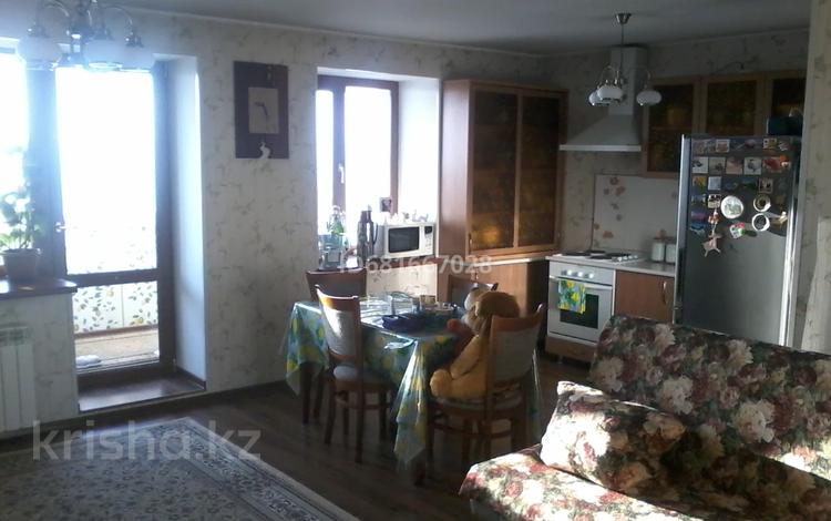 3-комнатная квартира · 70 м² · 6/6 этаж, Проспект Назарбаева 145 — Электротовары за 19.8 млн ₸ в Усть-Каменогорске, Ульбинский — фото 2