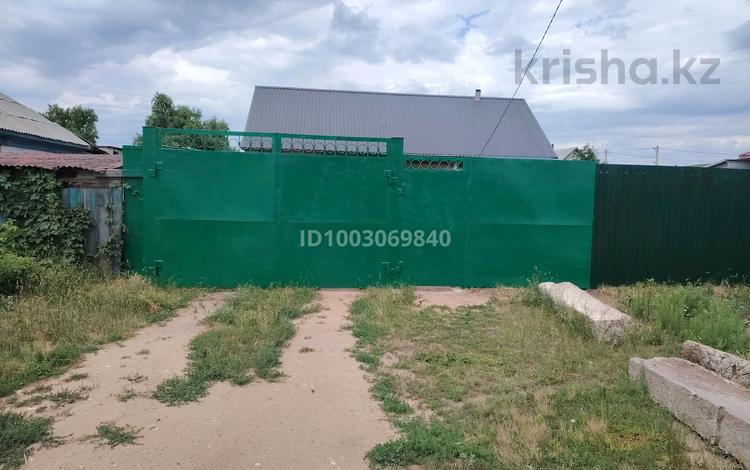 Отдельный дом · 3 комнаты · 68 м² · 5 сот., Комсомольская 90 — Суворова - Комсомольская за 28 млн 〒 в Павлодаре — фото 2