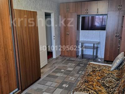 1-комнатная квартира · 38 м² · 3/5 этаж, Жамакаева 219А — Район 20 квартал за 11 млн ₸ в Семее