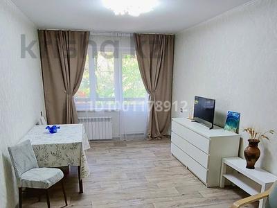 Пәтерлер в Алматы: 3-бөлмелі пәтер · 58.6 м² · 2/5 қабат, Алимжанова 37, бағасы: 350 000 〒 3-бөлмелі пәтер · 58.6 м² · 2/5 қабат, Алимжанова 37, бағасы: 350 000 〒 в Алматы, Медеуский р-н