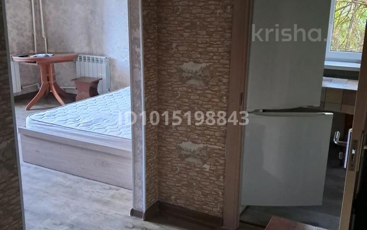 1-комнатная квартира · 33 м² · 3/5 этаж, Каирбекова — Жибек жолы за 210 000 ₸ в Алматы, Медеуский р-н — фото 2