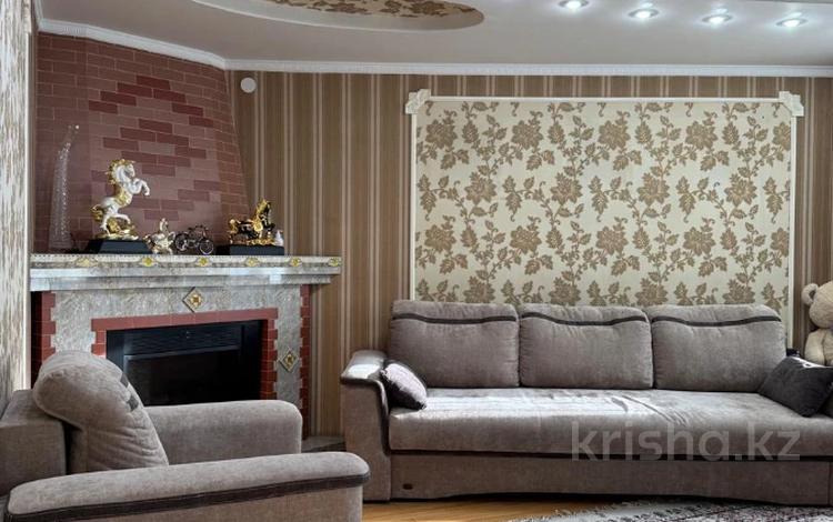 5-бөлмелі пәтер · 152.3 м² · 2/9 қабат, Кустанайская 79, бағасы: 58 млн ₸ в Семее — фото 2