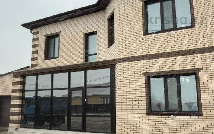 Отдельный дом · 6 комнат · 369.5 м² · 10 сот., Бирлик за 75 млн ₸ в Кокшетау — фото 88