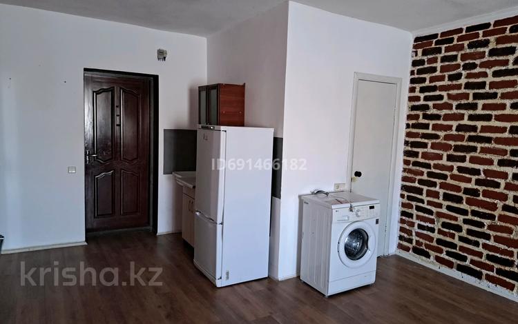 1-комнатная квартира · 30 м² · 2/3 этаж, мкр Уркер 74 — Возле 69-ой школы за 110 000 ₸ в Астане, Нура р-н — фото 2