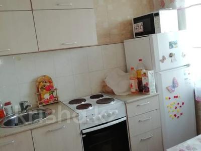 1-комнатная квартира · 30 м² · 4/4 этаж, Шакарима 152 за 10 млн 〒 в Семее