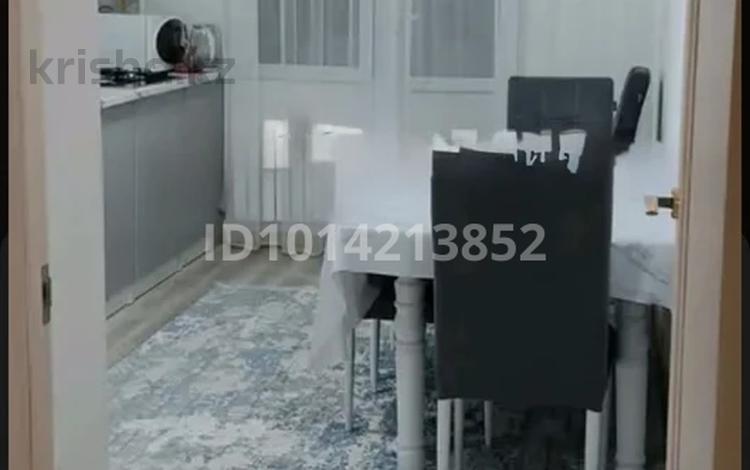 3-комнатная квартира · 80 м² · 3/9 этаж, мкр Нурсат 7Б за 250 000 ₸ в Шымкенте, Каратауский р-н — фото 13