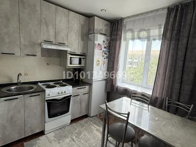 3-комнатная квартира · 46.5 м² · 5/5 этаж, Назарбаева 38 за 20 млн ₸ в Усть-Каменогорске
