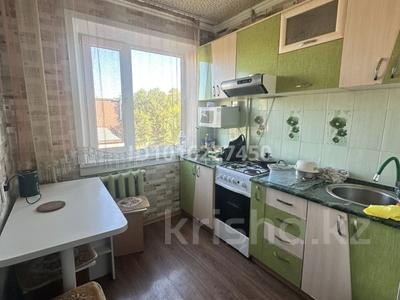 2-комнатная квартира · 44 м² · 3/5 этаж, Майкудук, 11а микрорайон 6 за 140 000 ₸ в Караганде, Алихана Бокейханова р-н