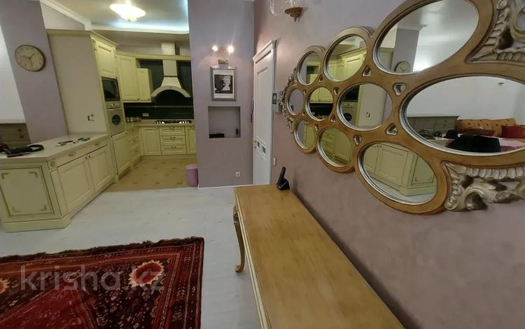 3-комнатная квартира · 109 м² · 2/7 этаж, Хаджи Мукана 39 за 117 млн ₸ в Алматы, Медеуский р-н — фото 2