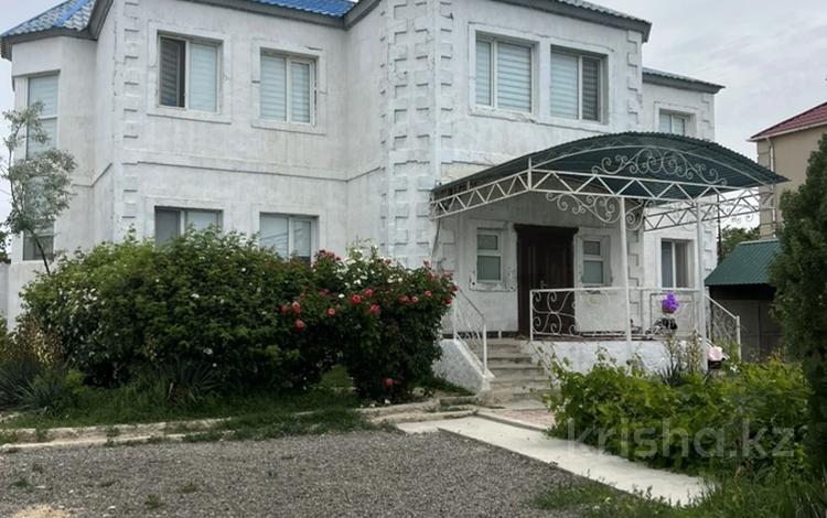 Отдельный дом · 6 комнат · 400 м² · 15 сот., Казиев 47 за 65 млн ₸ в  — фото 2