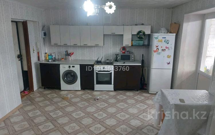 1-бөлмелі пәтер · 25 м², Камзина 4 4 — Камзина демитрова, бағасы: 7.5 млн ₸ в Павлодаре — фото 2