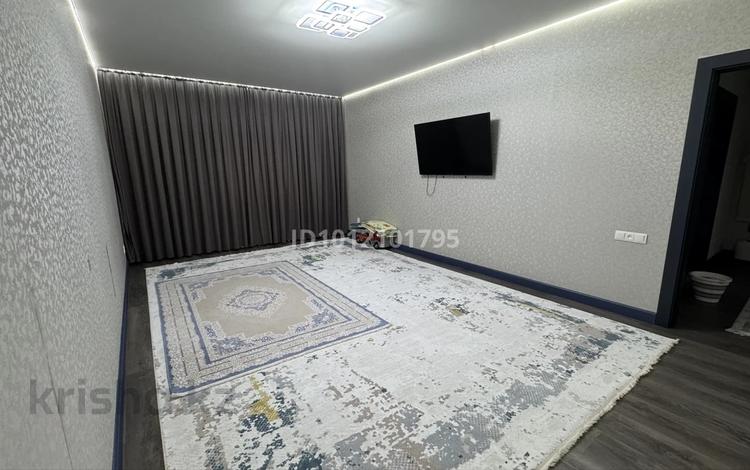 Отдельный дом · 4 комнаты · 120 м² · 5 сот., Куныскерей 34 — Жанакала 15 за 37 млн ₸ в Уральске — фото 2