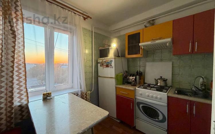 2-бөлмелі пәтер · 36.4 м² · 5/5 қабат, Абая 40/1, бағасы: 15.5 млн ₸ в Костанае — фото 2