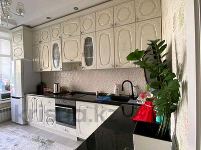 3-комнатная квартира · 72 м² · 2/9 этаж, Кайым Мухамедханов 21/2 — Аркада 3 за 62.9 млн ₸ в Астане, Нура р-н