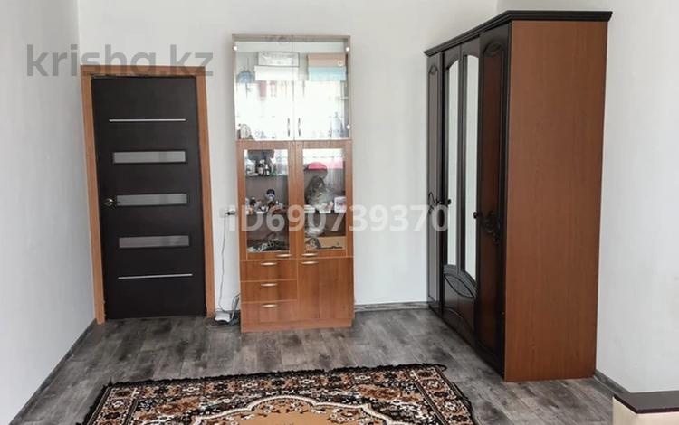 1-комнатная квартира, 45 м², 1/10 этаж помесячно, Жунисова 12 — Жунусова 12