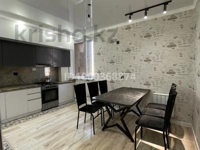 2-комнатная квартира · 80 м² · 4/11 этаж, 16-й мкр 44 за 10 000 ₸ в Актау