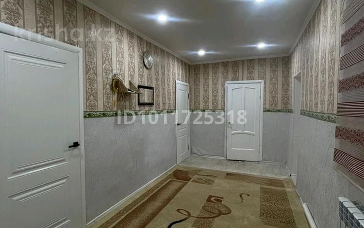 Отдельный дом · 3 комнаты · 110 м² · 10 сот., Ескали абишев 49 за 12 млн 〒 в Атырау — фото 2