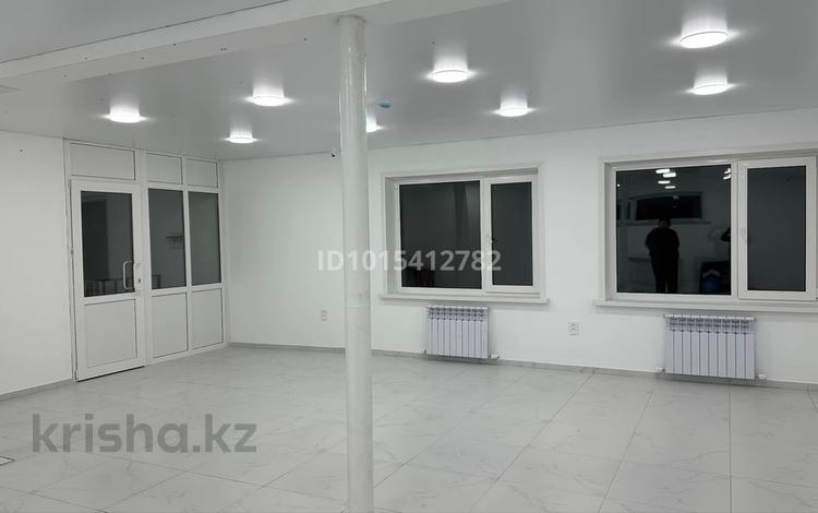 Свободное назначение, офисы, фитнес и спорт, образование, конференц-залы, студии · 60 м² за 360 000 ₸ в Усть-Каменогорске, Ульбинский — фото 2