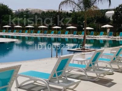 2-комнатная квартира · 56 м² · 9/13 этаж, Февзи Чакмак 63 В за 40.5 млн 〒 в Аланье