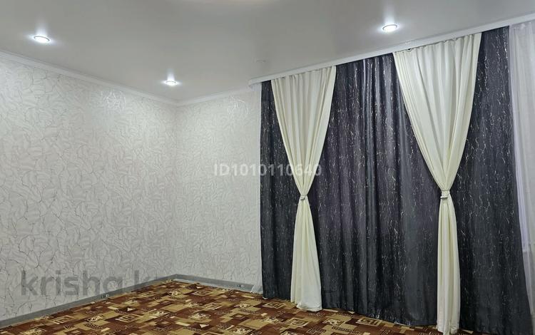 2-бөлмелі пәтер · 61 м² · 3/5 қабат, мкр Кадыра Мырза-Али — Правдухина, бағасы: 220 000 ₸ в Уральске — фото 2