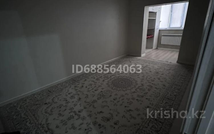 2-комнатная квартира, 62 м², 4/6 этаж помесячно, 16-й мкр 42